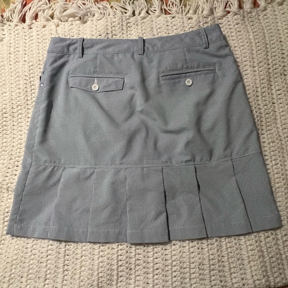 N VO ladies golf skort - Picture 5 of 9